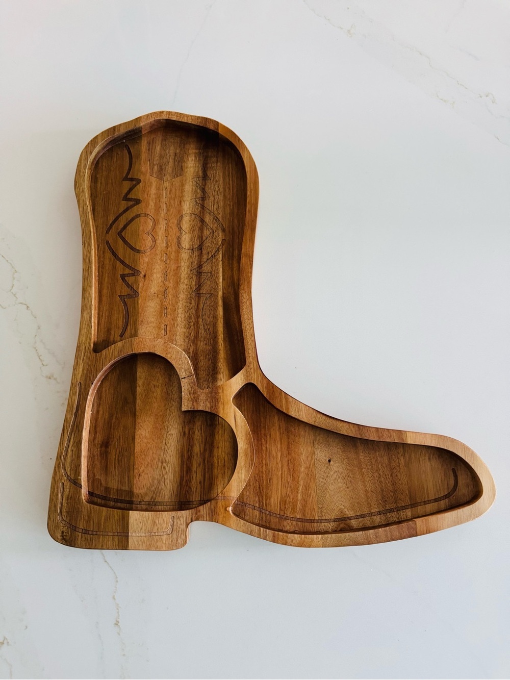 HEB Destination Holiday Cowboy Boot Wood Serving Tray Charcuterie Board New
